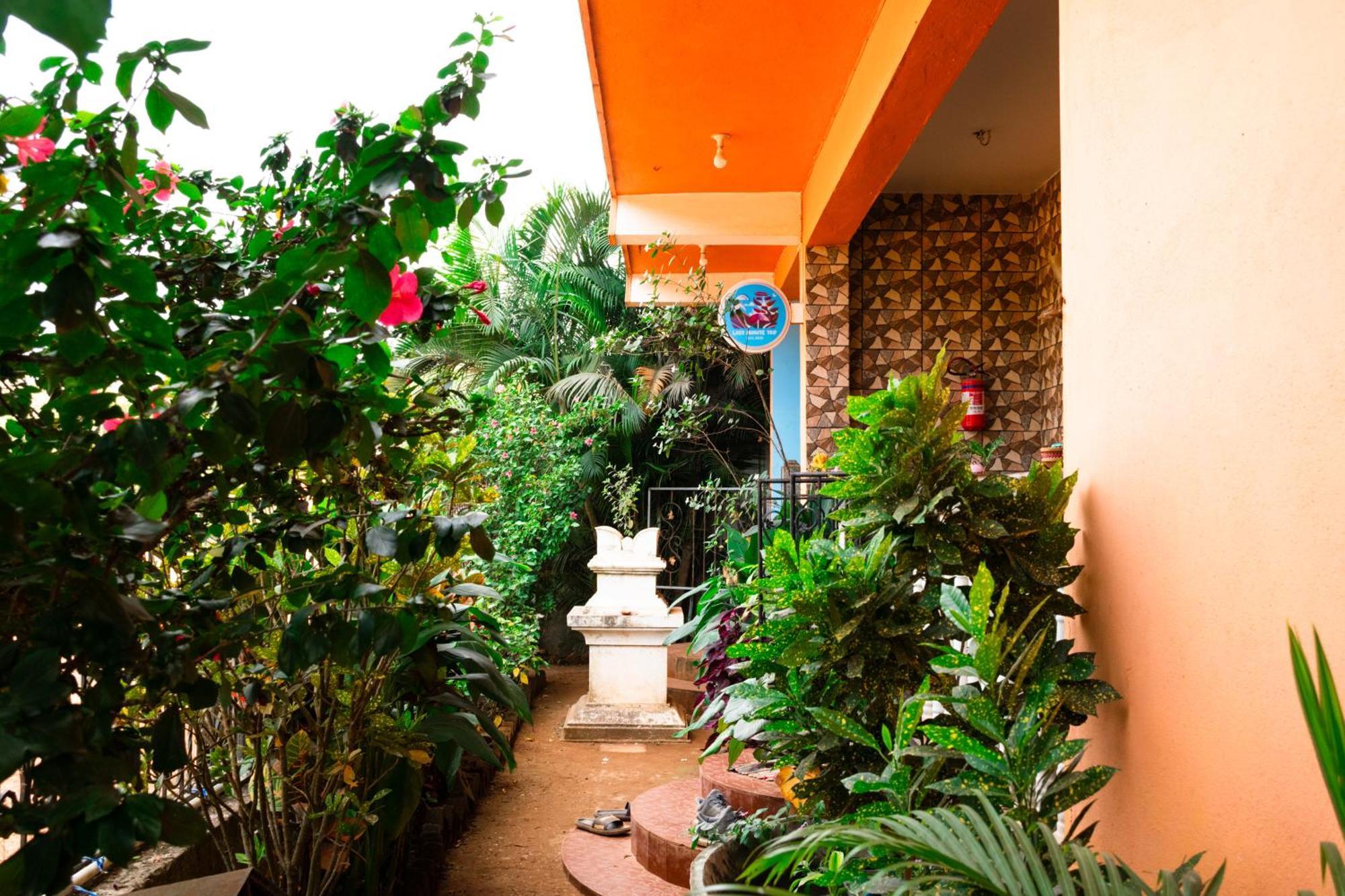 Last Minute Trip Hostel Morjim Luaran gambar
