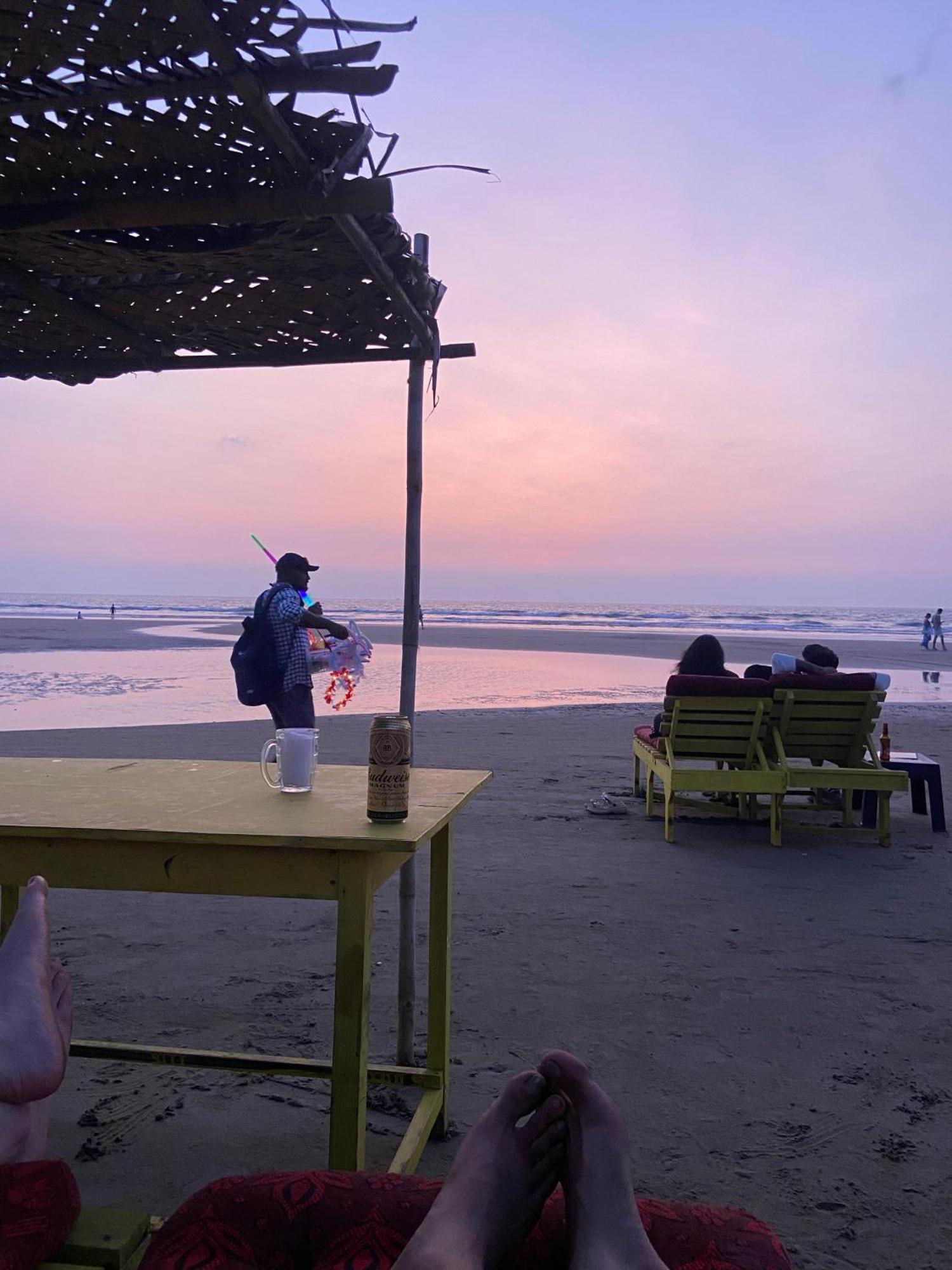 Last Minute Trip Hostel Morjim Luaran gambar